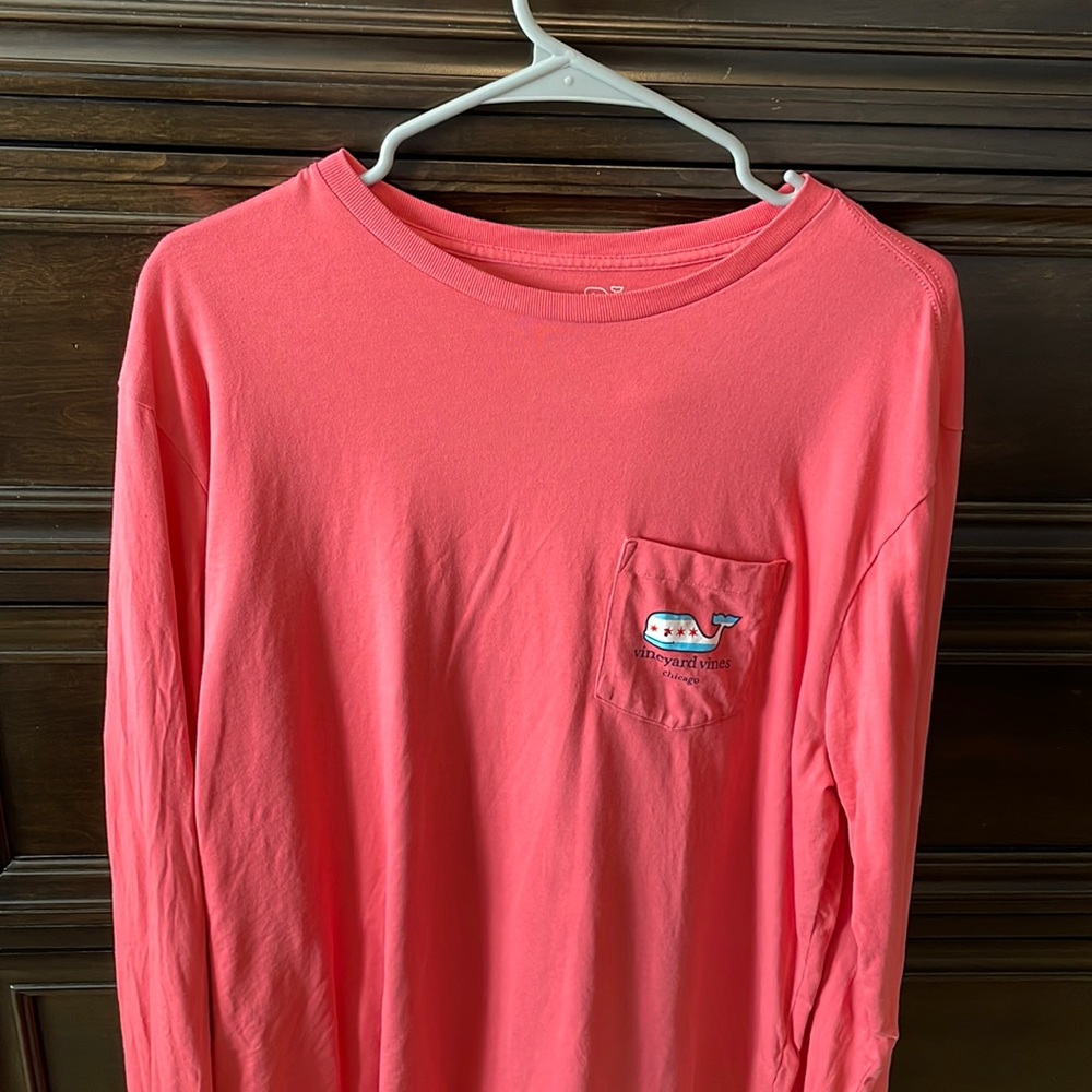 Vineyard Vines Limited Edition x Chicago Long Sleeve
